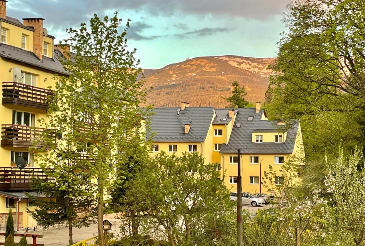 Apartament Nad Kamienczykiem IV 스클라르스카포렘바 외부 사진
